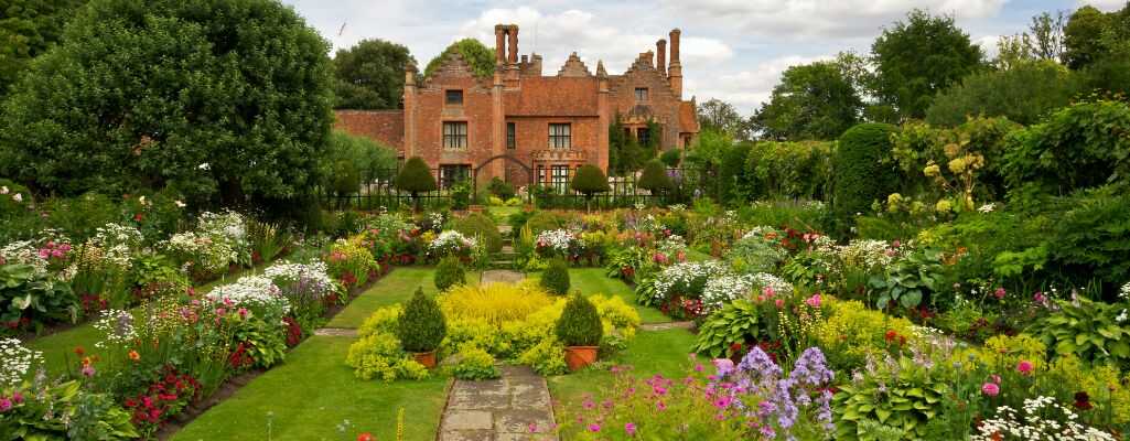 Ogród angielski - Chenies Manor