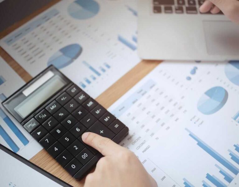 Wyjaśniam, kto jest zwolniony z opłaty za śmieci