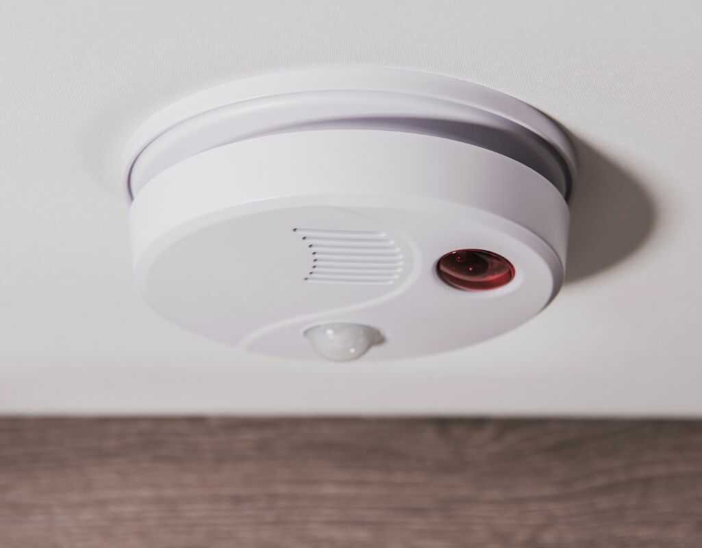 Jak wybrać czujnik czadu? Sprawdź, jakie parametry są najważniejsze