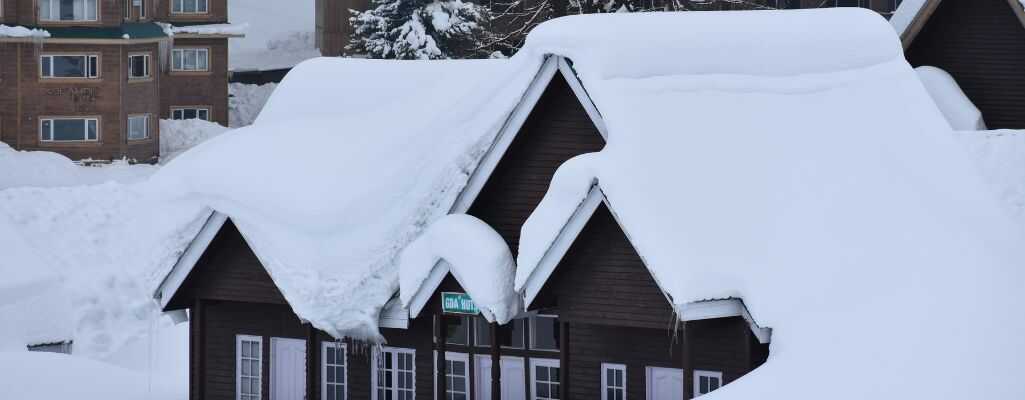 Ile waży śnieg na dachu? Przykładowe obliczenia